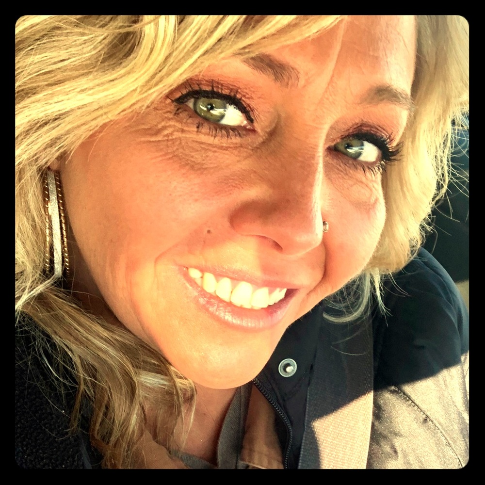 Meet your Posher, Kari